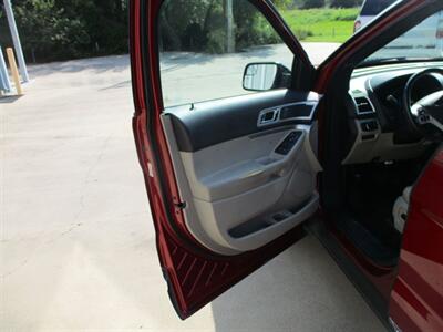 2014 Ford Explorer XLT - Photo 5 - Santa Fe, TX 77510