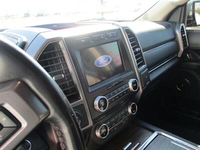 2018 Ford Expedition MAX MAX PLATINUM   - Photo 15 - Santa Fe, TX 77510