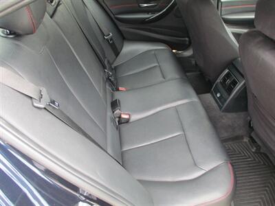 2017 BMW I   - Photo 16 - Santa Fe, TX 77510