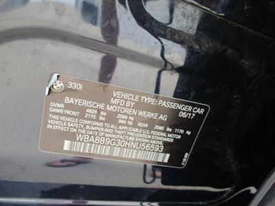 2017 BMW I   - Photo 12 - Santa Fe, TX 77510