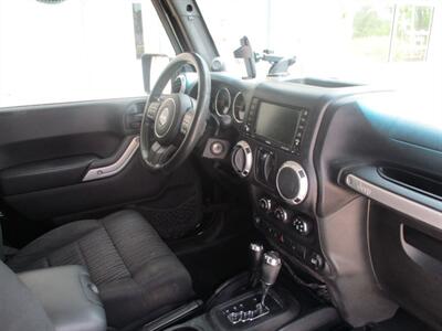 2012 Jeep Wrangler SAHARA   - Photo 17 - Santa Fe, TX 77510