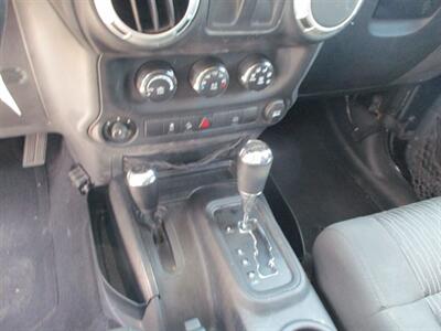 2012 Jeep Wrangler SAHARA   - Photo 10 - Santa Fe, TX 77510