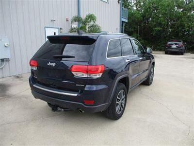 2018 Jeep Grand Cherokee LIMITED   - Photo 4 - Santa Fe, TX 77510