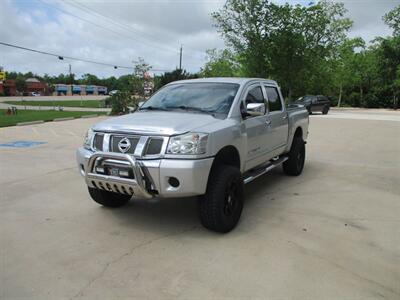 2012 Nissan Titan SV - Photo 2 - Santa Fe, TX 77510