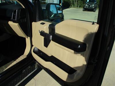 2019 Ford F-150 SUPERCREW - Photo 18 - Santa Fe, TX 77510