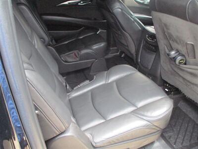 2018 Cadillac Escalade ESV ESV PLATINUM - Photo 19 - Santa Fe, TX 77510