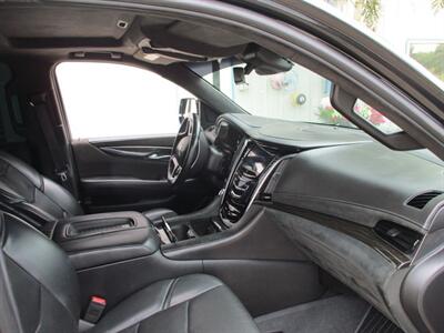 2018 Cadillac Escalade ESV ESV PLATINUM - Photo 24 - Santa Fe, TX 77510