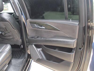 2018 Cadillac Escalade ESV ESV PLATINUM - Photo 18 - Santa Fe, TX 77510