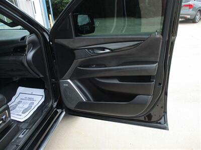 2018 Cadillac Escalade ESV ESV PLATINUM - Photo 22 - Santa Fe, TX 77510