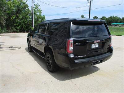 2018 GMC Yukon 1500 SLT  XL - Photo 3 - Santa Fe, TX 77510