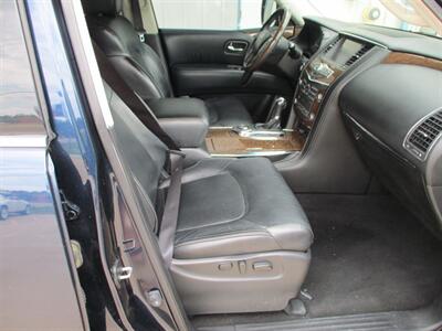 2016 INFINITI QX80   - Photo 21 - Santa Fe, TX 77510