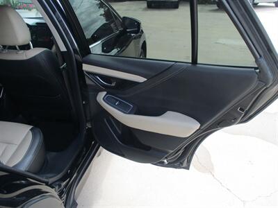 2020 Subaru Outback LIMITED - Photo 14 - Santa Fe, TX 77510