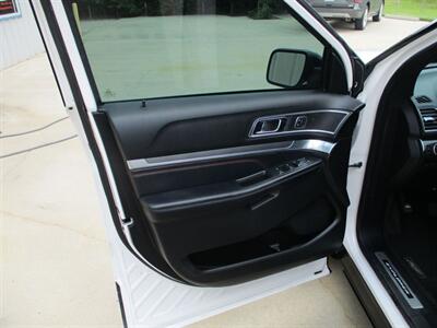 2017 Ford Explorer SPORT   - Photo 6 - Santa Fe, TX 77510