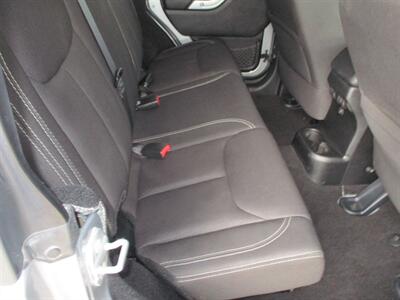 2014 Jeep Wrangler SAHARA UNLIMITED - Photo 16 - Santa Fe, TX 77510