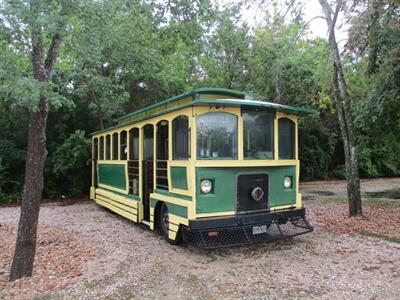 1990 CHANCE COACH TRANSIT TRANSIT BUS TROLLEY BUS   - Photo 1 - Santa Fe, TX 77510