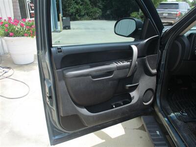 2010 GMC Sierra 1500 1500 SLE - Photo 8 - Santa Fe, TX 77510