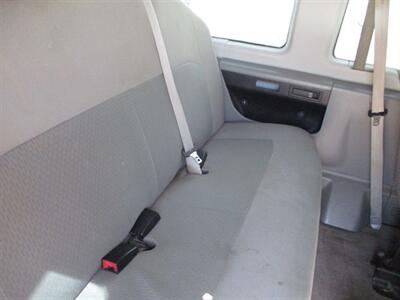 2013 Ford E-Series Van E350 SUPER DUTY WAGON   - Photo 15 - Santa Fe, TX 77510