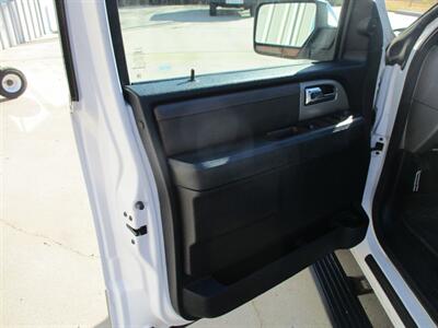 2017 Ford Expedition EL EL XLT   - Photo 6 - Santa Fe, TX 77510