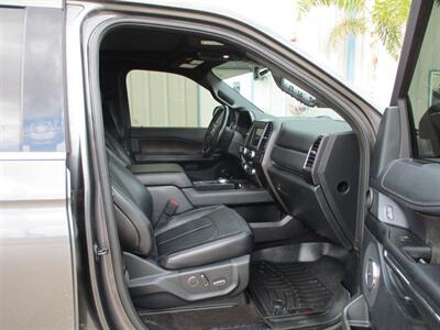 2020 Ford Expedition LIMITED   - Photo 11 - Santa Fe, TX 77510