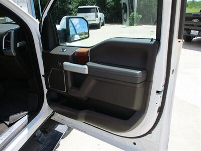 2015 Ford F-150 SUPERCREW - Photo 17 - Santa Fe, TX 77510