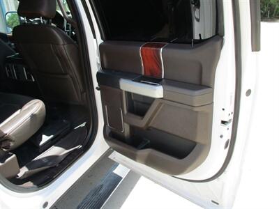 2015 Ford F-150 SUPERCREW - Photo 14 - Santa Fe, TX 77510