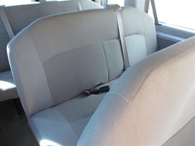 2013 FORD ECONOLINE XLT E350 SUPER DUTY WAGON   - Photo 16 - Santa Fe, TX 77510