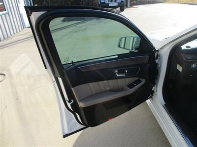 2013 Mercedes-Benz E350   - Photo 7 - Santa Fe, TX 77510