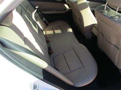 2013 Mercedes-Benz E350   - Photo 17 - Santa Fe, TX 77510