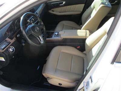 2013 Mercedes-Benz E350   - Photo 8 - Santa Fe, TX 77510