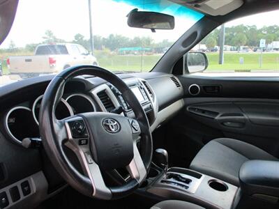 2014 Toyota Tacoma DOUBLE CAB   - Photo 19 - Santa Fe, TX 77510
