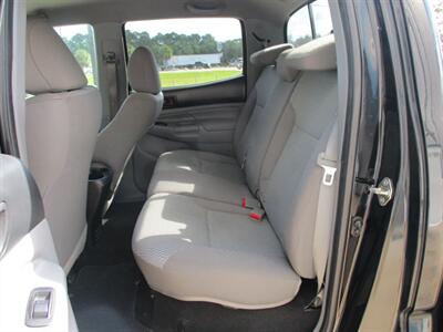 2014 Toyota Tacoma DOUBLE CAB   - Photo 9 - Santa Fe, TX 77510