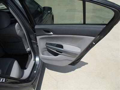2010 Honda Accord EXL - Photo 12 - Santa Fe, TX 77510