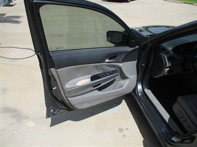 2010 Honda Accord EXL - Photo 6 - Santa Fe, TX 77510
