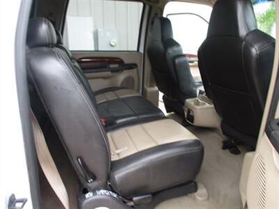 2005 Ford Excursion EDDIE BAUER   - Photo 11 - Santa Fe, TX 77510