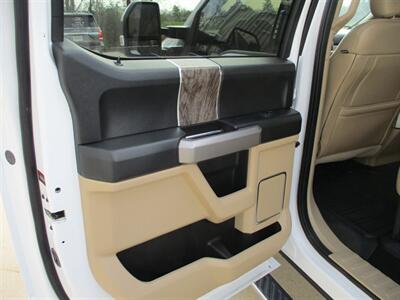 2017 Ford F-250 Super Duty Lariat   - Photo 12 - Santa Fe, TX 77510