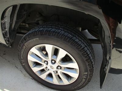 2017 Toyota Tundra Limited   - Photo 5 - Santa Fe, TX 77510