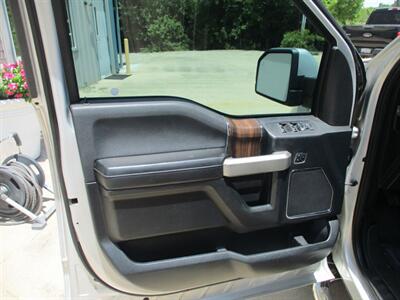 2017 Ford F-150 Lariat - Photo 7 - Santa Fe, TX 77510