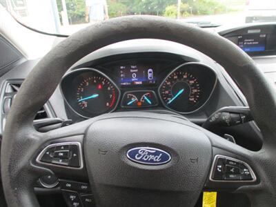 2017 Ford Escape SE - Photo 12 - Santa Fe, TX 77510