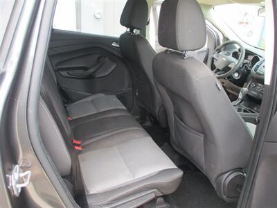 2017 Ford Escape SE - Photo 8 - Santa Fe, TX 77510