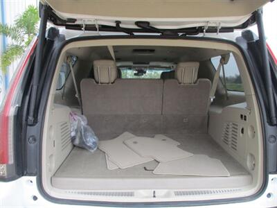 2017 Cadillac Escalade ESV ESV PREMIUM LUXURY - Photo 6 - Santa Fe, TX 77510