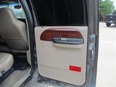 2006 Ford F-250 SUPER DUTY   - Photo 14 - Santa Fe, TX 77510