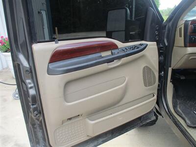 2006 Ford F-250 SUPER DUTY   - Photo 7 - Santa Fe, TX 77510