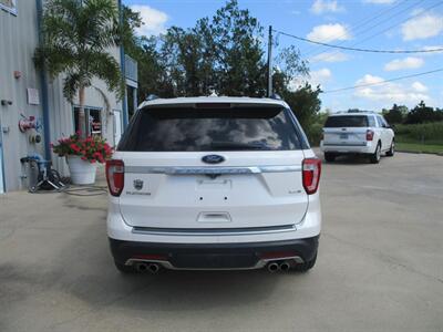 2019 Ford Explorer PLATINUM - Photo 4 - Santa Fe, TX 77510