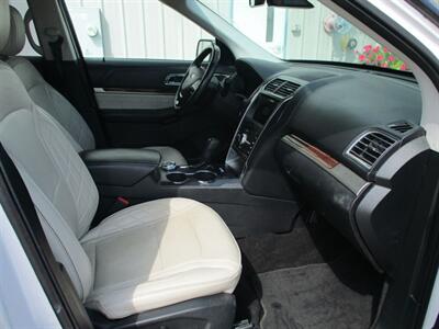 2019 Ford Explorer PLATINUM - Photo 12 - Santa Fe, TX 77510