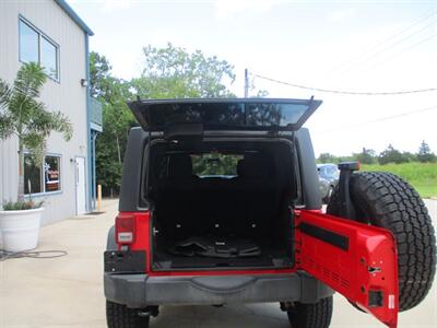 2015 Jeep Wrangler SPORT   - Photo 7 - Santa Fe, TX 77510