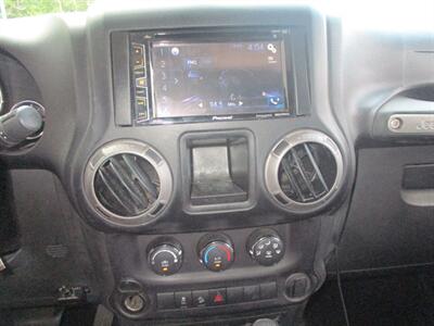 2015 Jeep Wrangler SPORT   - Photo 14 - Santa Fe, TX 77510