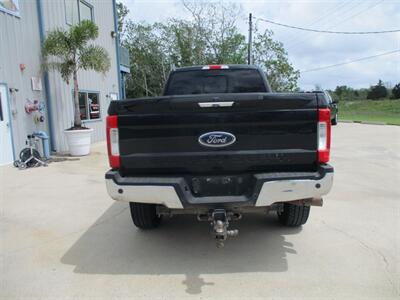 2017 Ford F-350 SUPER DUTY   - Photo 5 - Santa Fe, TX 77510