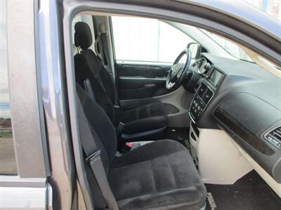2016 Dodge Grand Caravan SE - Photo 17 - Santa Fe, TX 77510