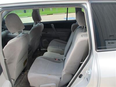 2008 Toyota Highlander   - Photo 13 - Santa Fe, TX 77510