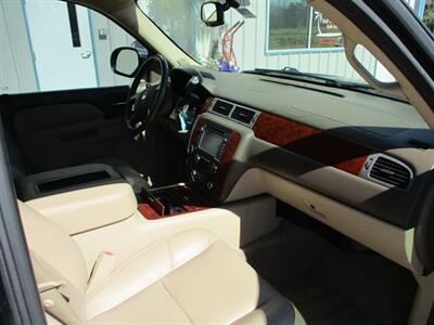 2012 Chevrolet Tahoe 1500 LTZ   - Photo 22 - Santa Fe, TX 77510